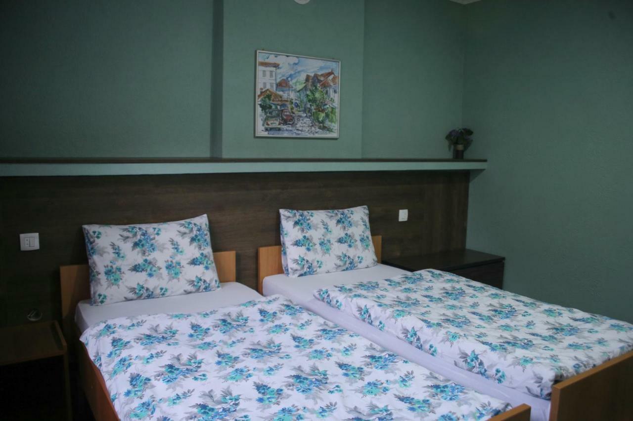Guest House Via Bitola Exterior foto